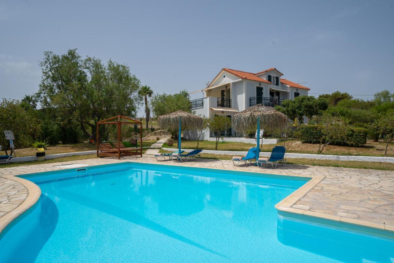 XI Village Xi Beach Exteriér fotografie